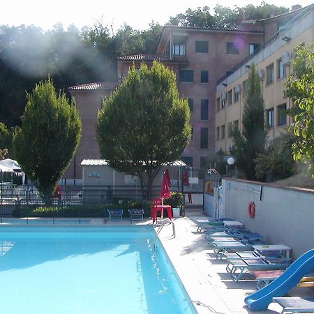 Hotel Tortorina Urbino Exteriér fotografie