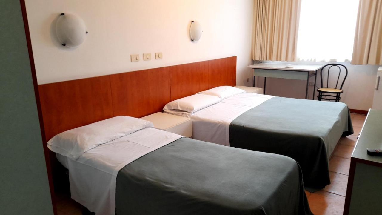 Hotel Tortorina Urbino Exteriér fotografie
